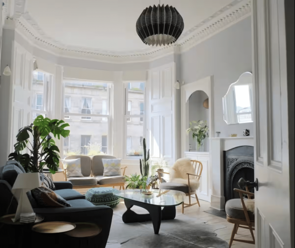 Montgomery – Light and airy one bed close to city.