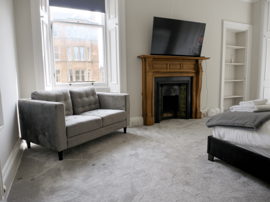 Spottiswoode – 2BD Near Fringe Festival