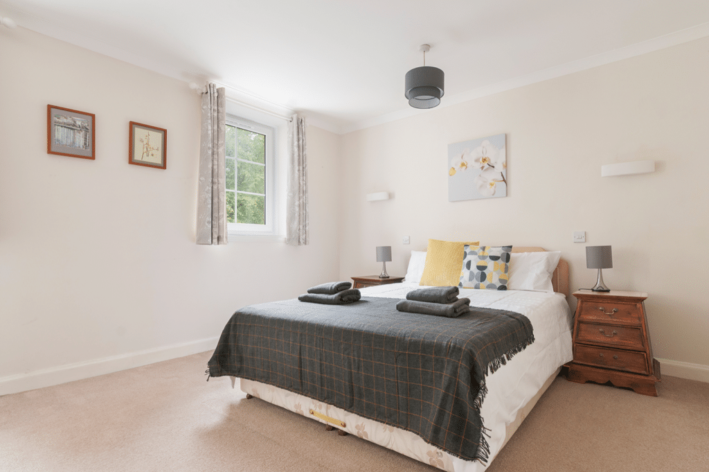 Caledonian Crescent ·  2 bed close to Haymarket