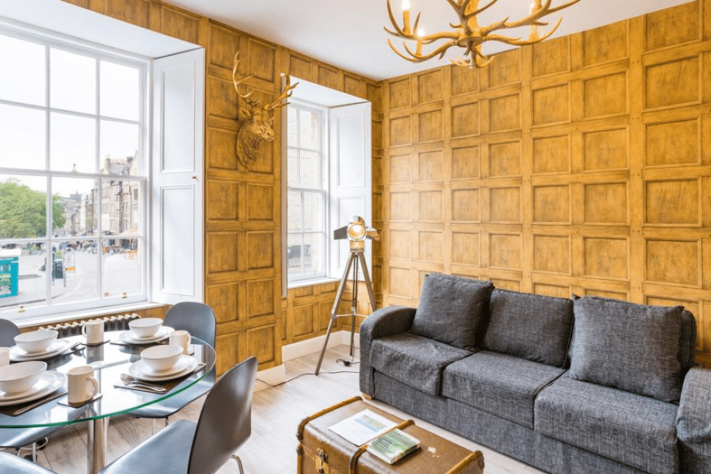West Bow – Magical Harry Potter-inspired flat!