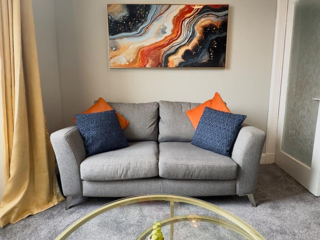 Westfield Str – Hearts and Rugby Hideaway – 1BD in Gorgie